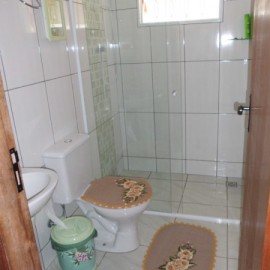 Vidro Incolor de 8mm temperado e kit de aluminio Branco.